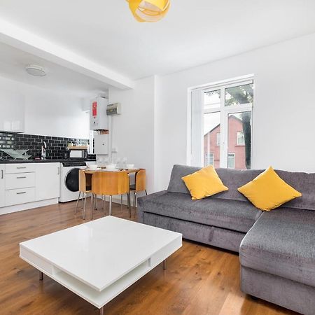 Meersbrook Luxury 2 Bedroom Apartment Sheffield Buitenkant foto