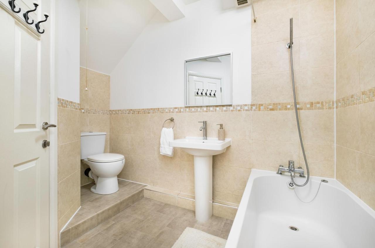 Meersbrook Luxury 2 Bedroom Apartment Sheffield Buitenkant foto
